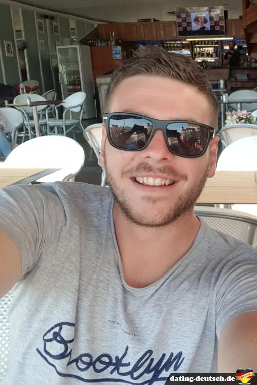 antoine72 - date a German, 100% free antoine72