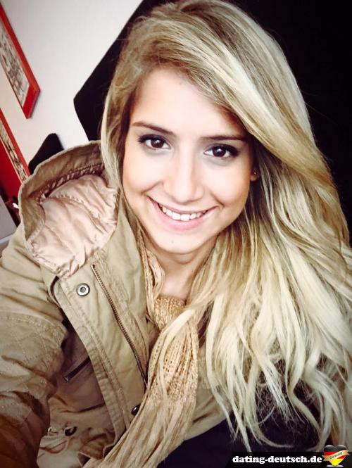 charlene25 - date a German, 100% free charlene25