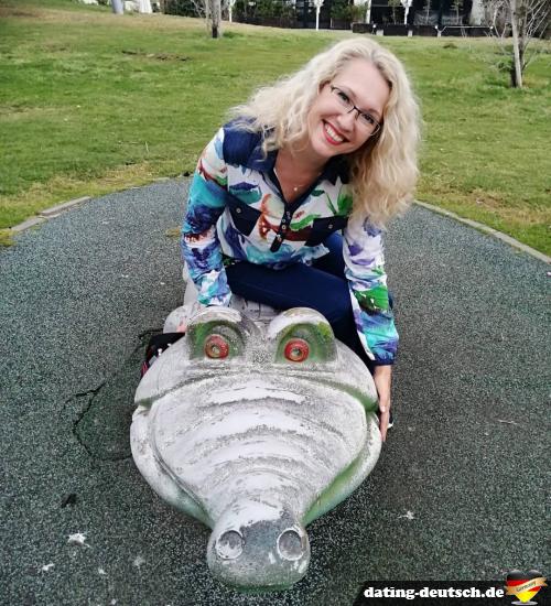 sandra99 - date a German, 100% free sandra99