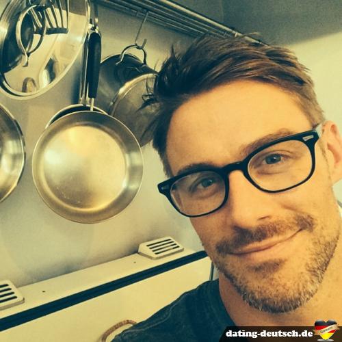 bernard885 - date a German, 100% free bernard885