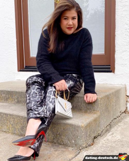 lena02 - date a German, 100% free lena02