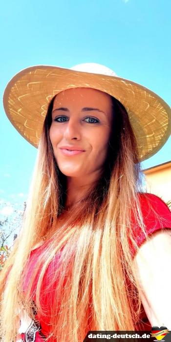 colombe25 - date a German, 100% free colombe25