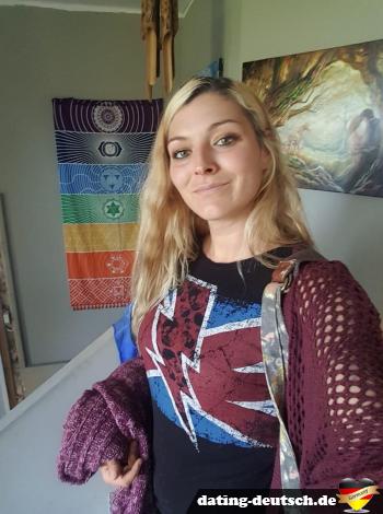 slyymoles - date a German, 100% free slyymoles