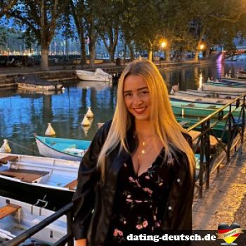 laure33