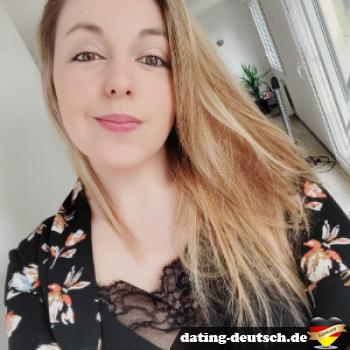 lyly12 - date a German, 100% free lyly12